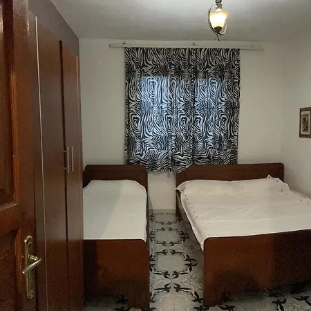 Arta Privatunterkunft Durrës